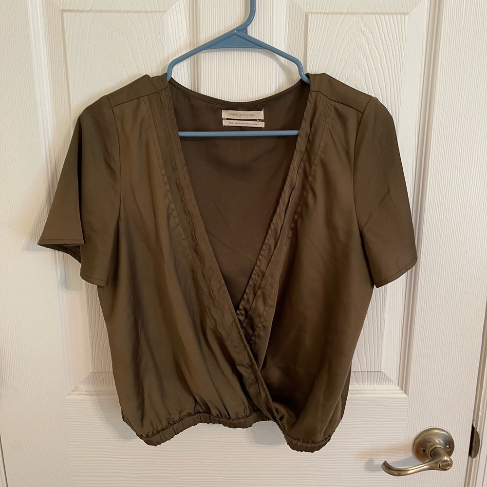 Urban Outfitters Silky Green Top M